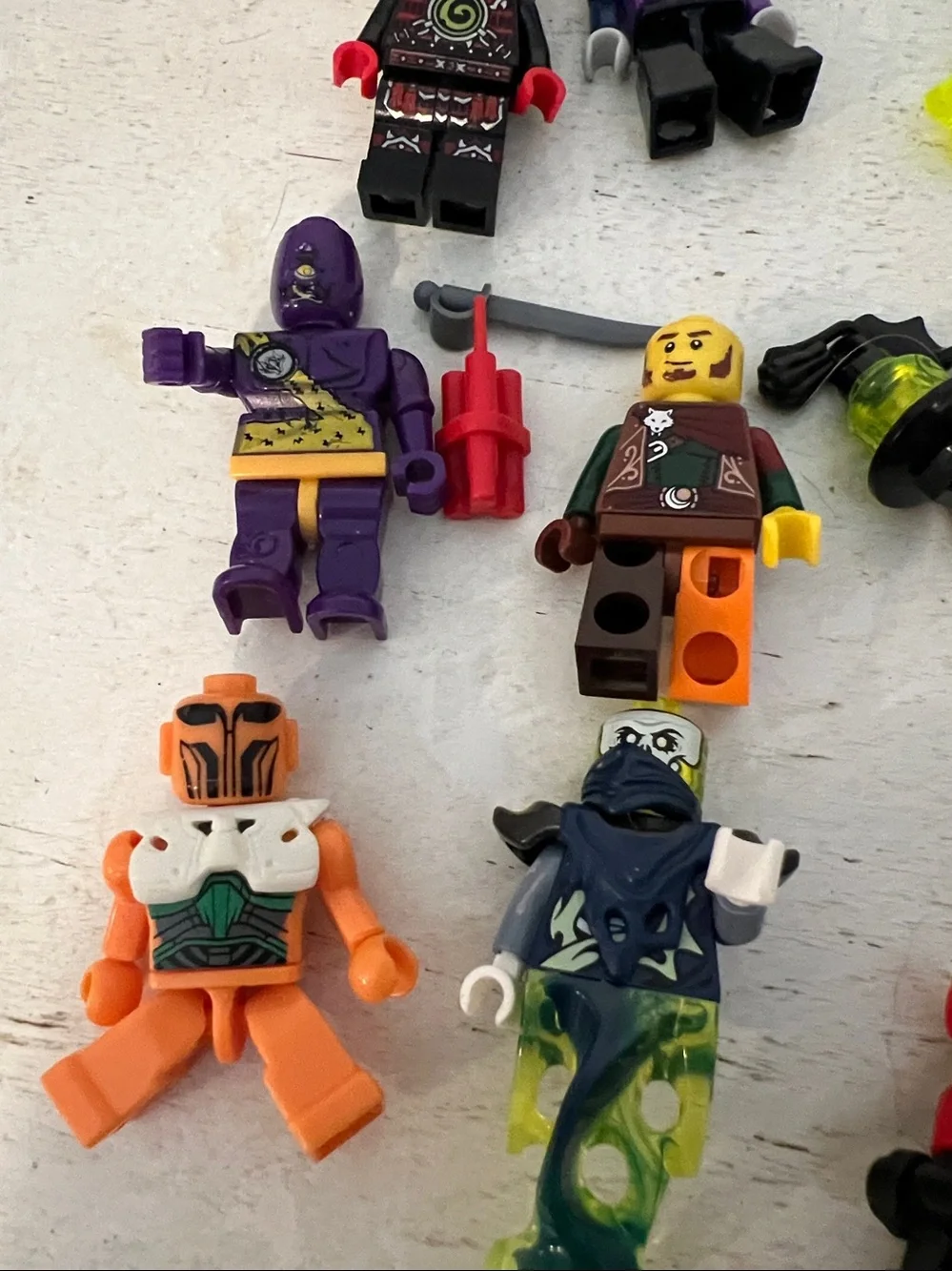 Vintage Lego Ninjago mini figures & accessories